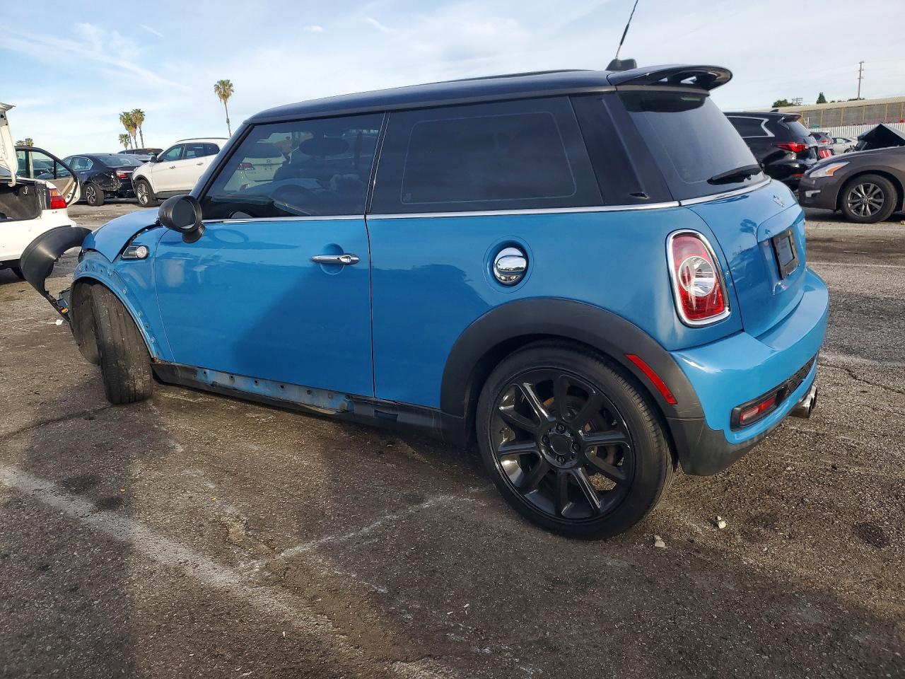2013 MINI COOPER