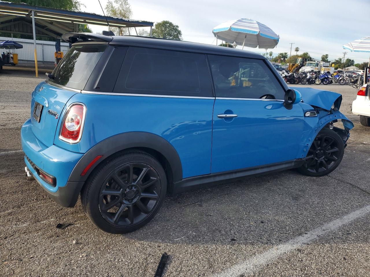 2013 MINI COOPER