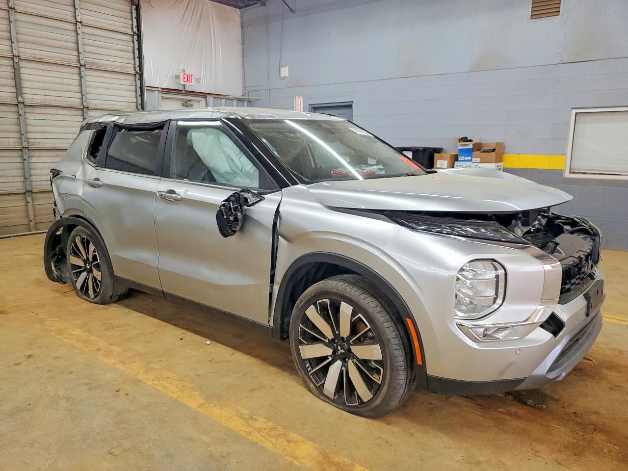 2025 MITSUBISHI OUTLANDER