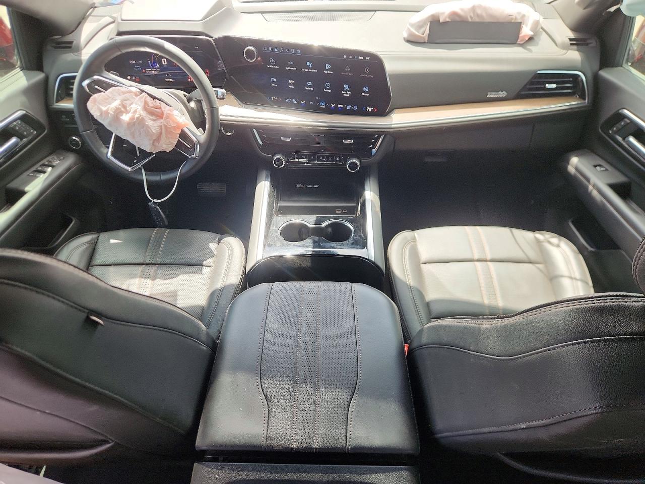 2025 CHEVROLET SUBURBAN