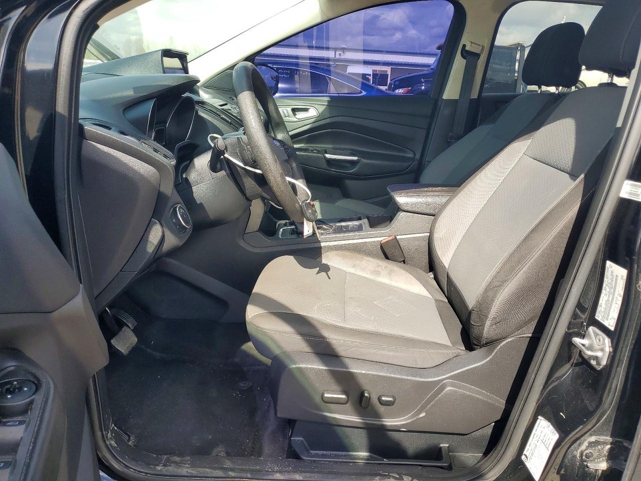 2017 FORD ESCAPE