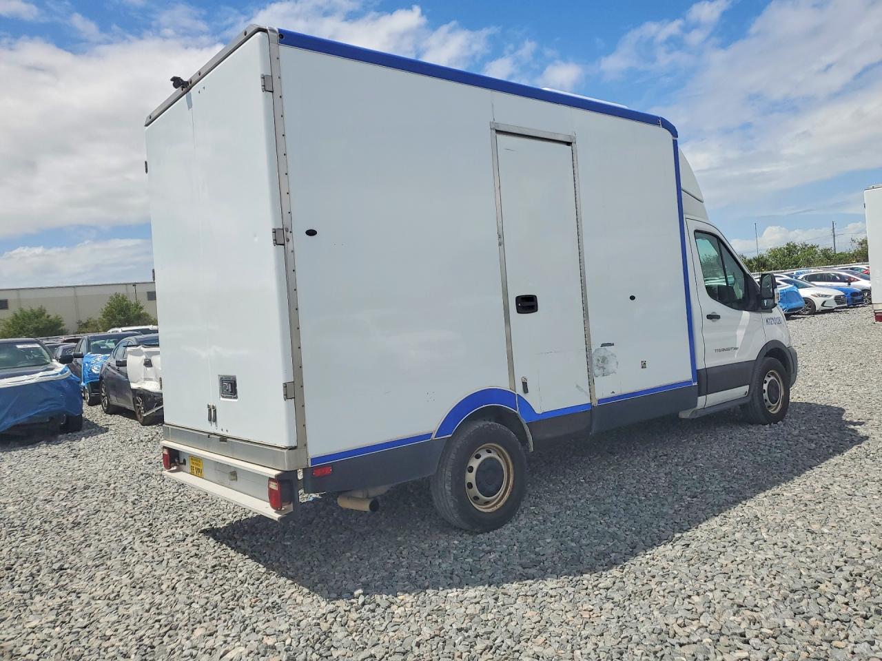 2021 FORD TRANSIT