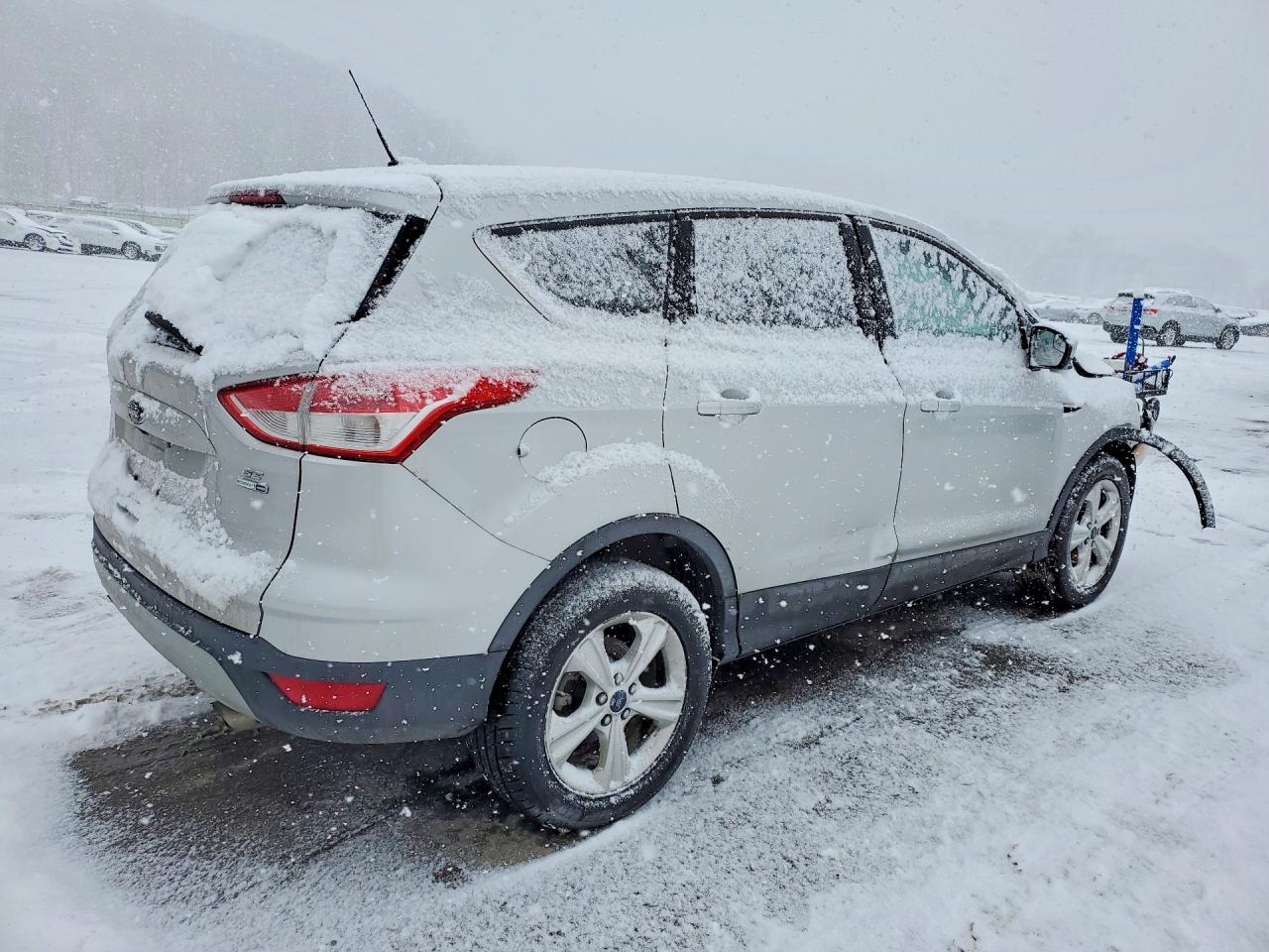 2016 FORD ESCAPE
