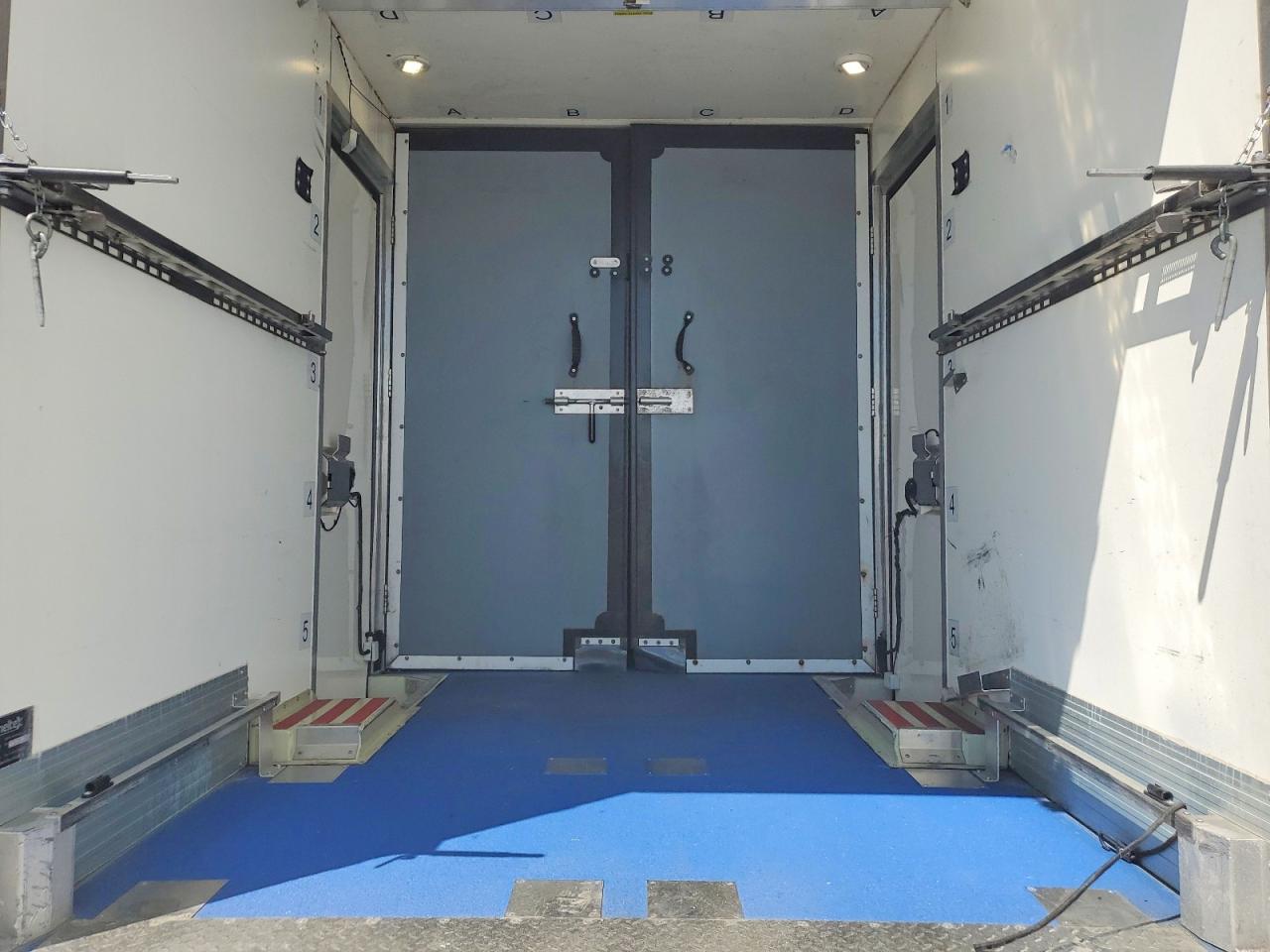 2021 FORD TRANSIT