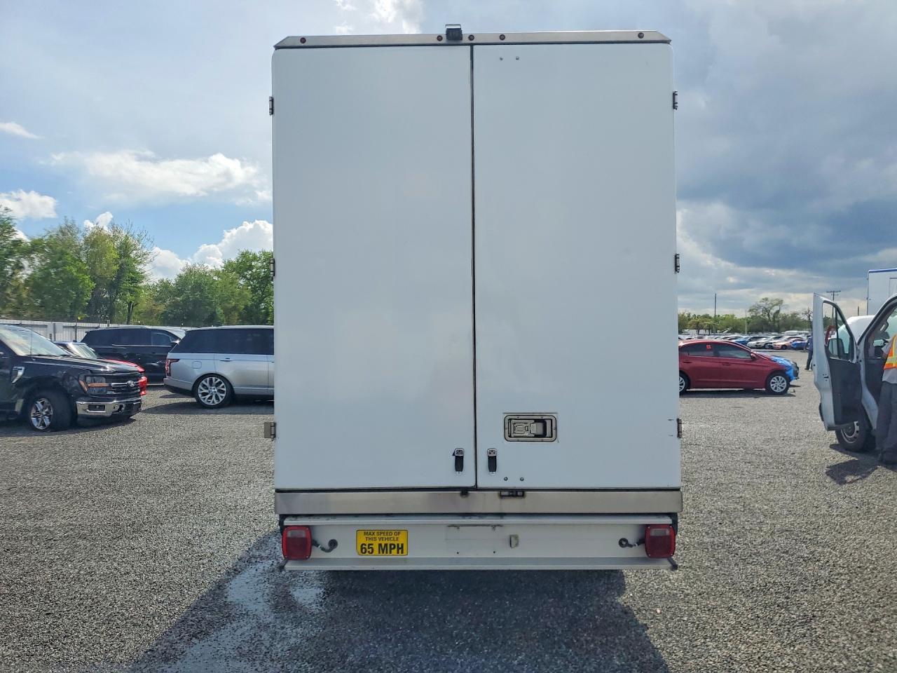 2022 FORD TRANSIT