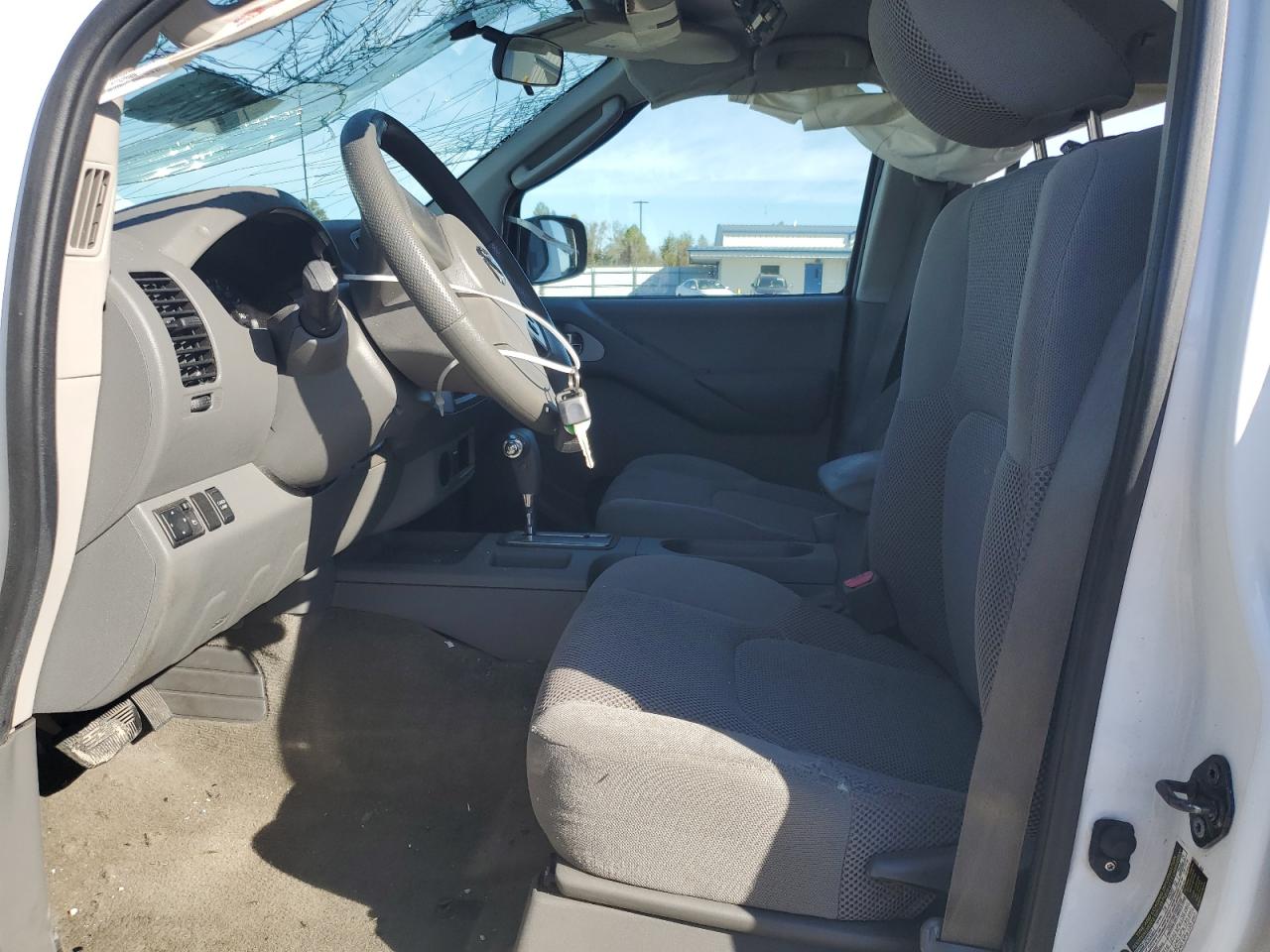2010 NISSAN FRONTIER