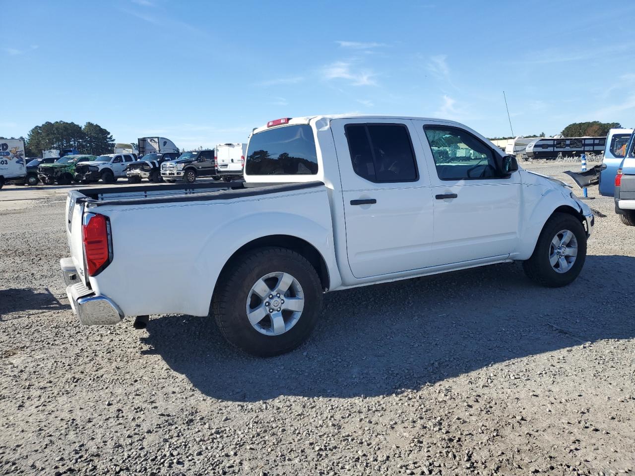 2010 NISSAN FRONTIER