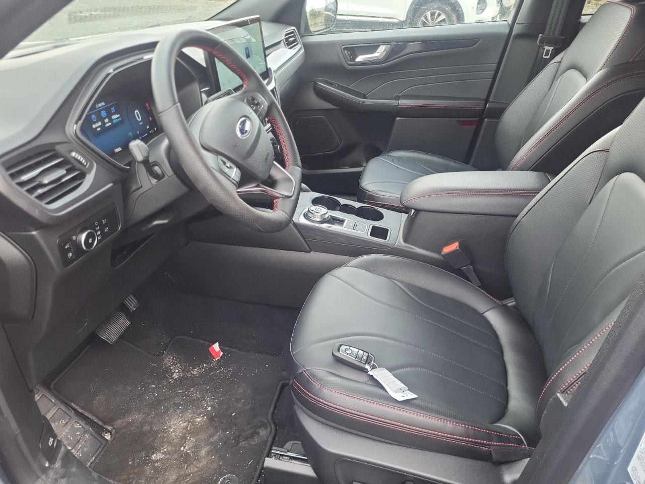 2025 FORD ESCAPE ST