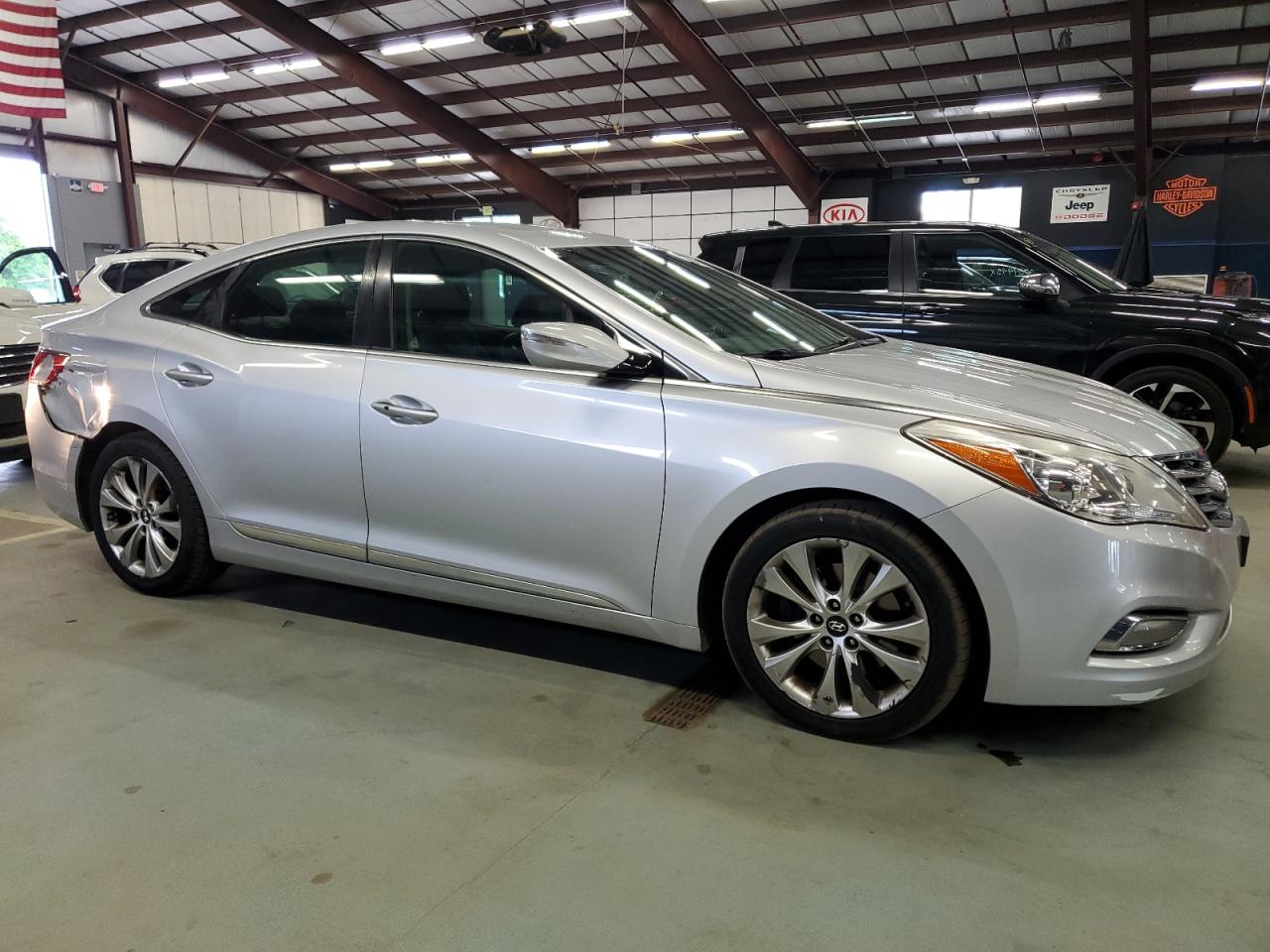 2012 HYUN AZERA