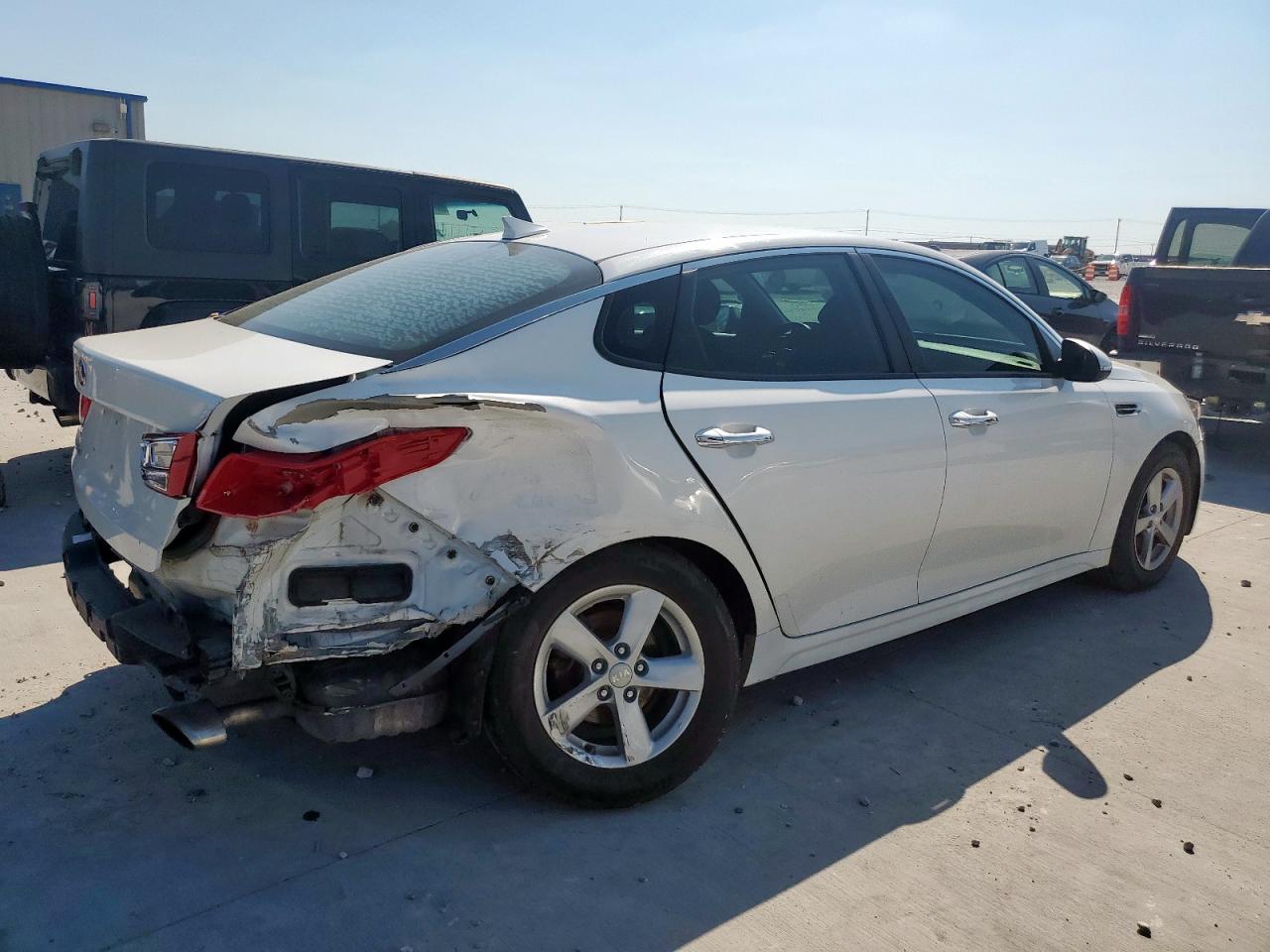 2017 KIA OPTIMA