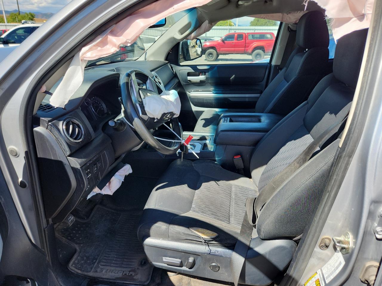 2015 TOYOTA TUNDRA