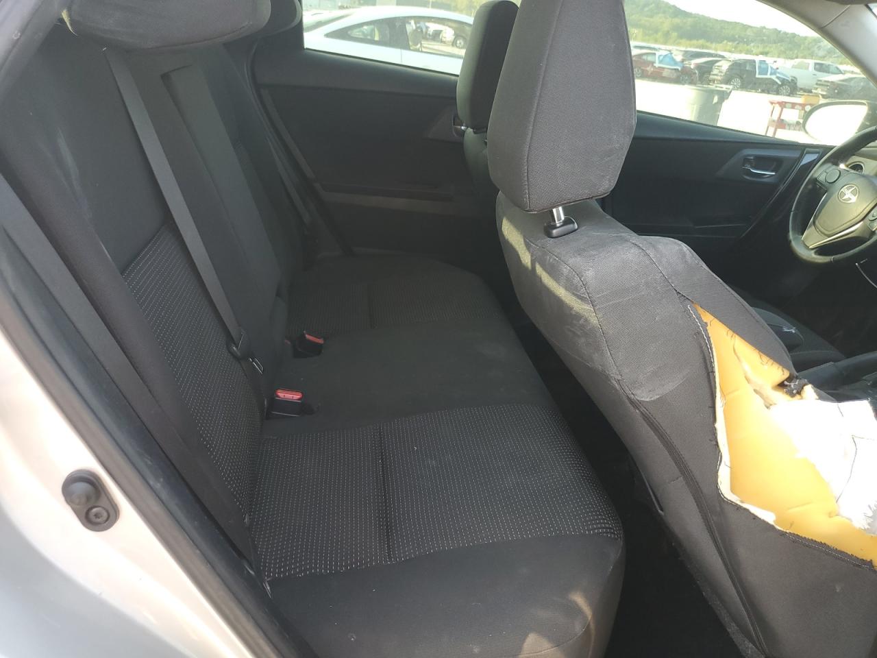 2016 TOYOTA SCION