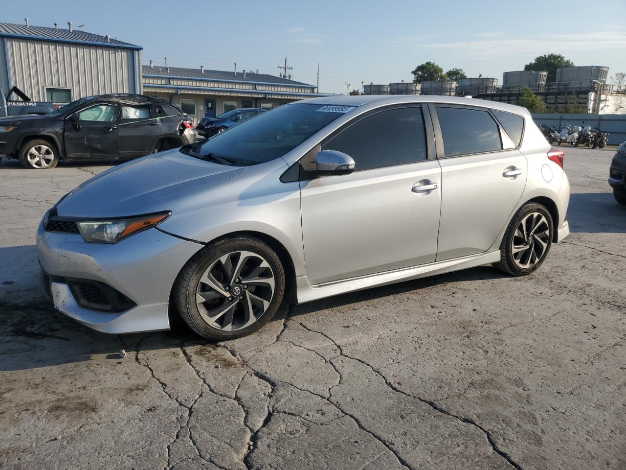 2016 TOYOTA SCION