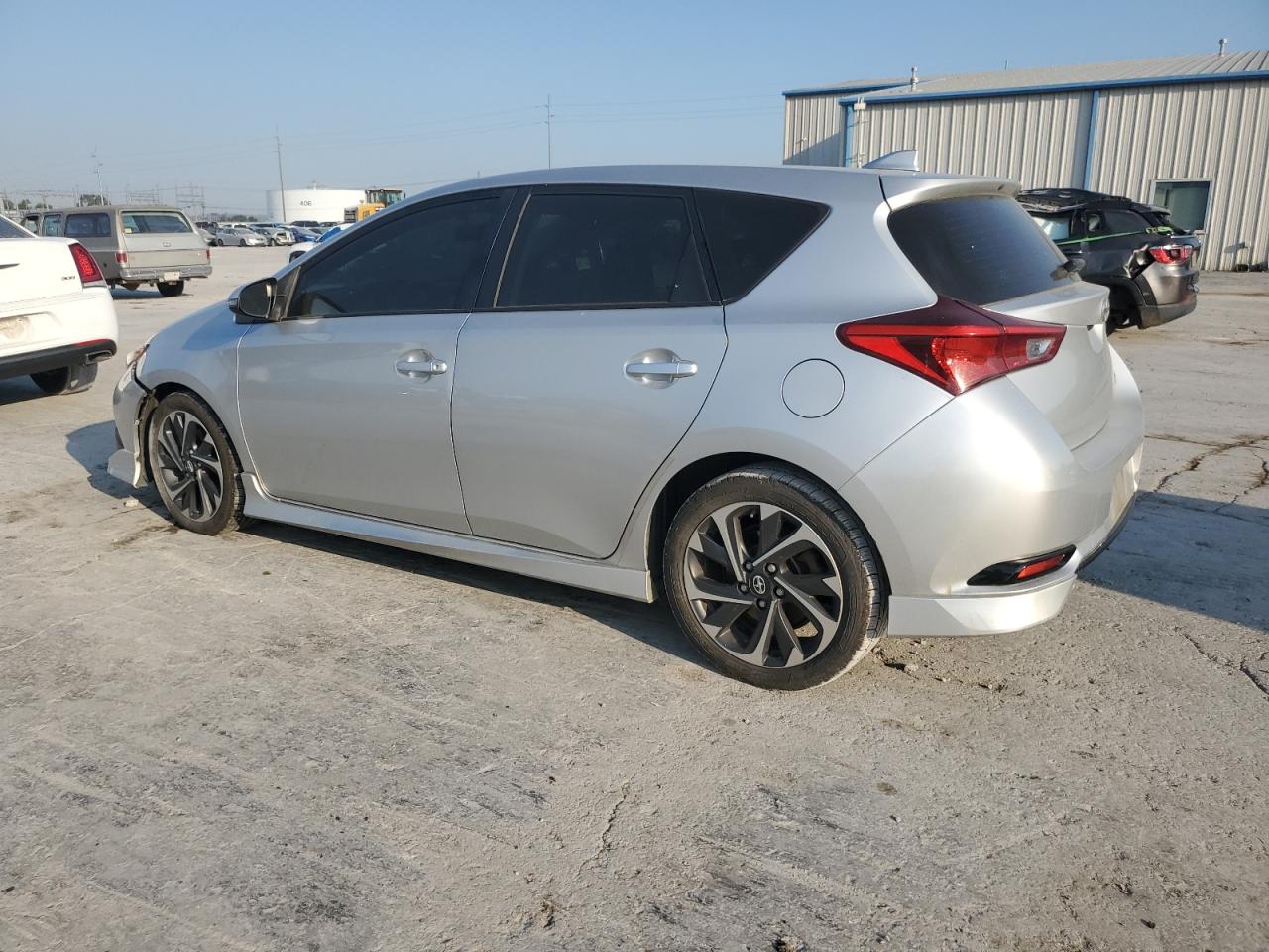 2016 TOYOTA SCION