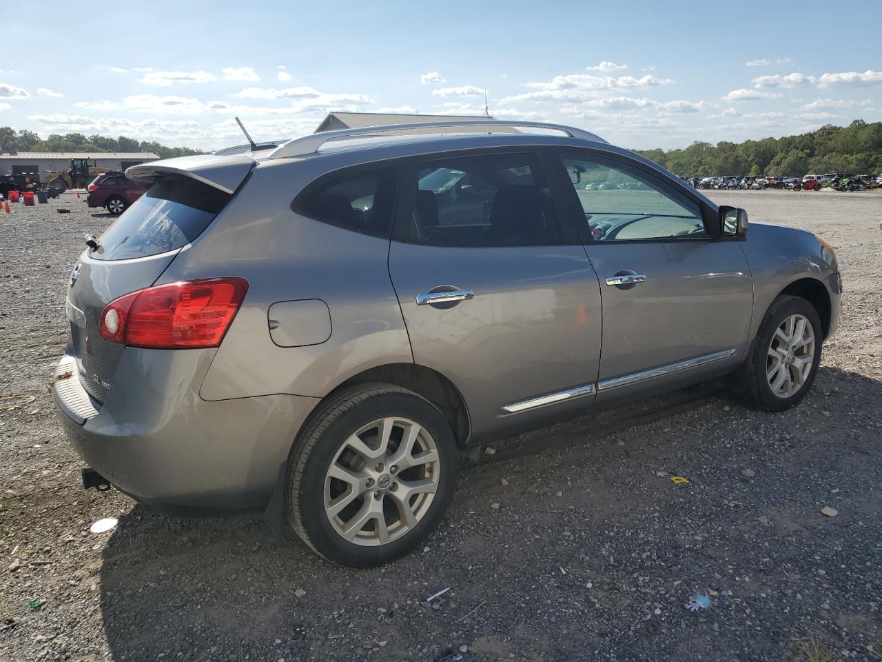 2013 NISSAN ROGUE