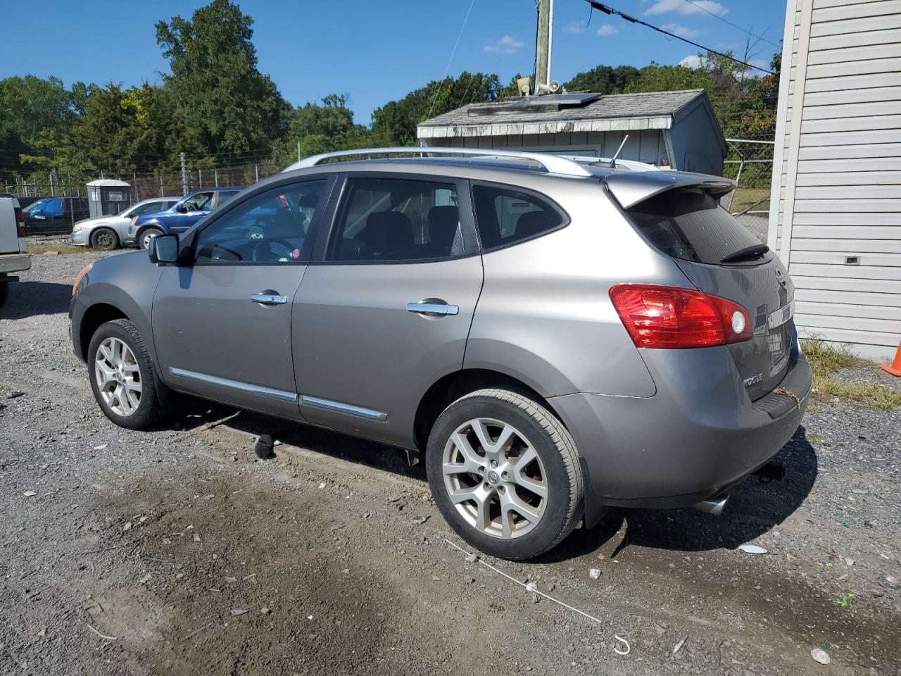 2013 NISSAN ROGUE