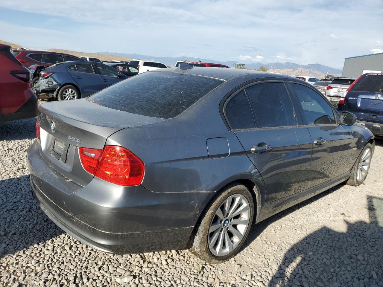 2011 BMW 3 SERIES