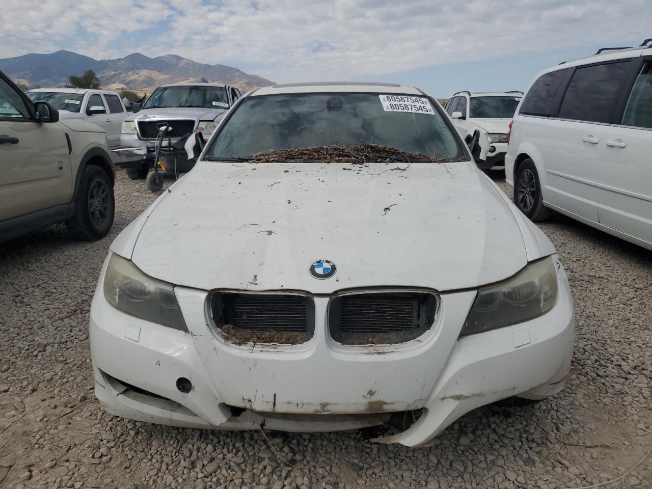 2011 BMW 3 SERIES