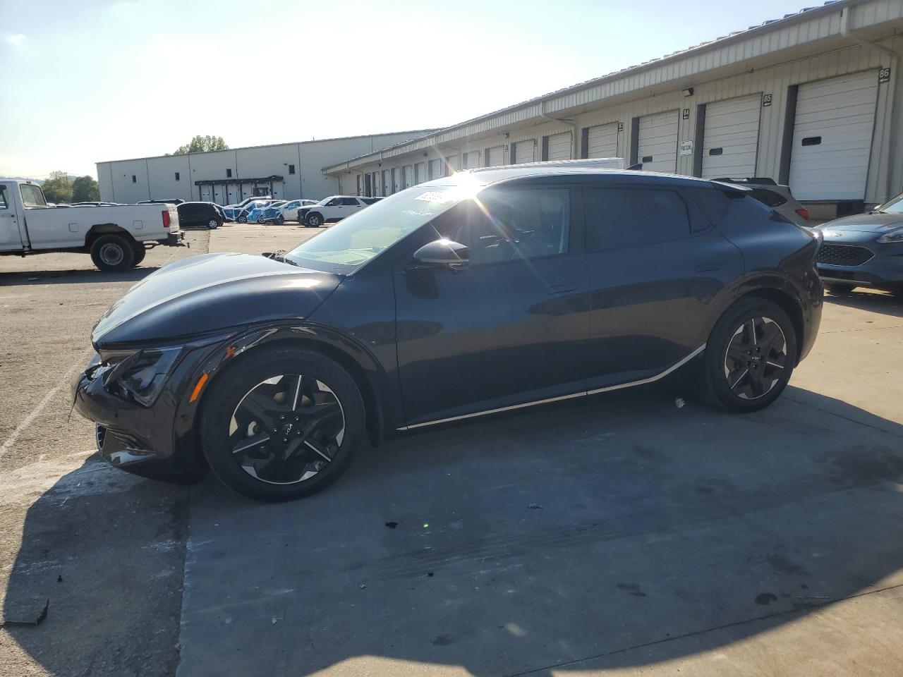 2025 KIA EV6 LIGHT