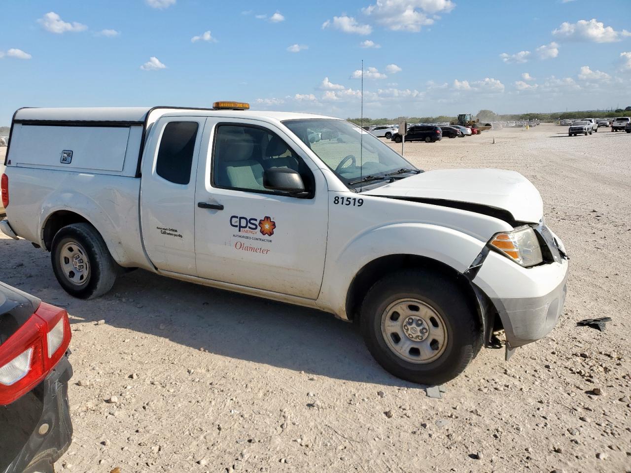 2017 NISSAN FRONTIER