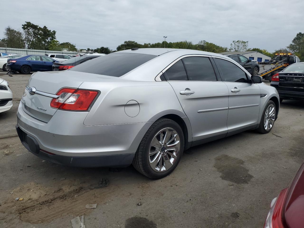 2012 FORD TAURUS