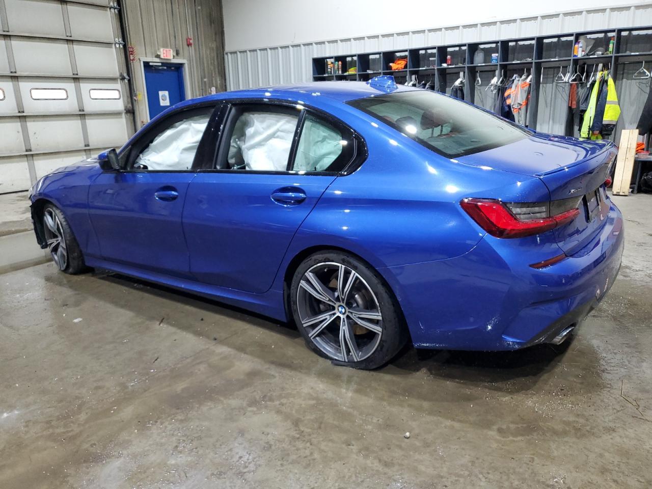 2022 BMW 3 SERIES