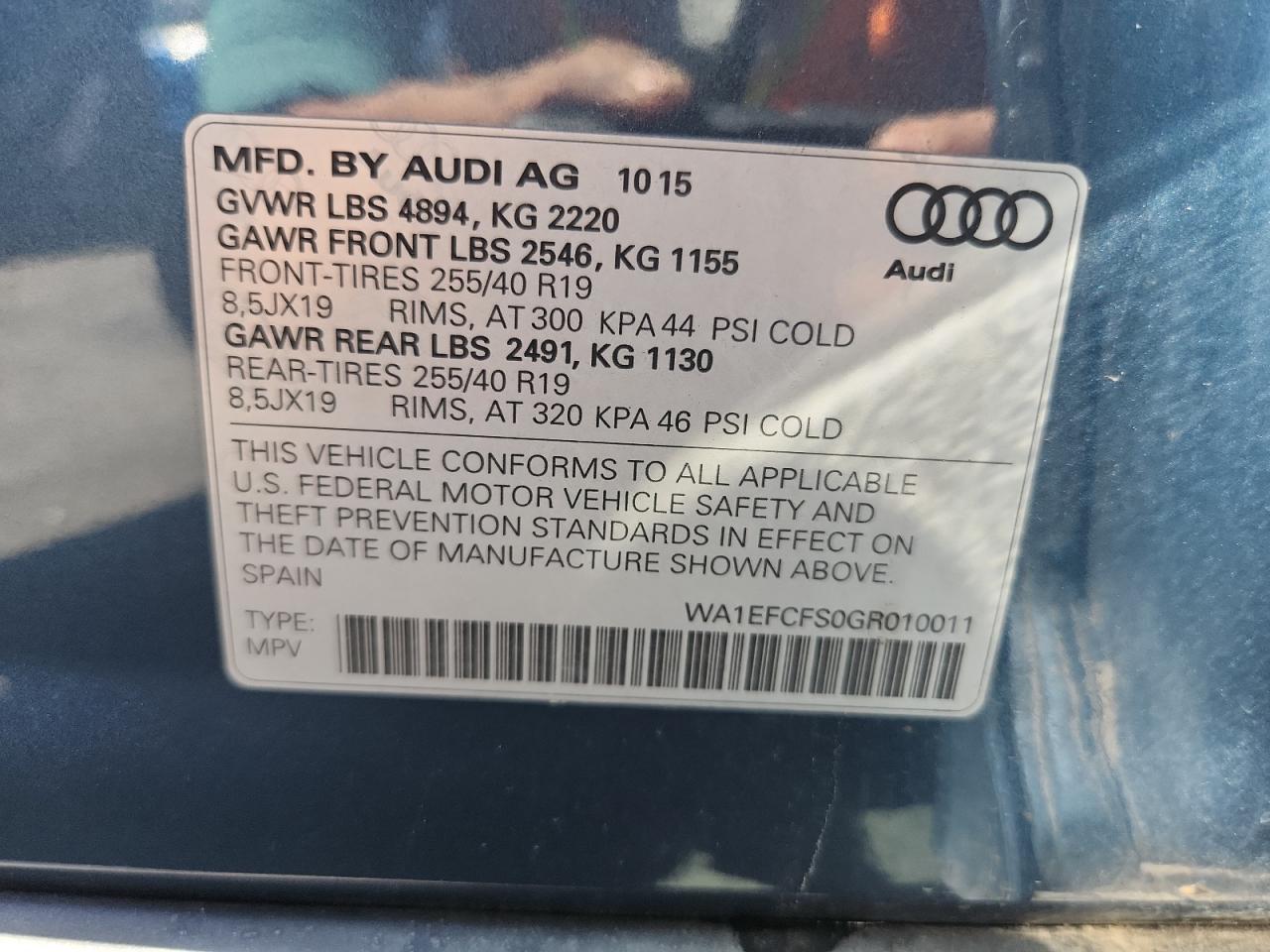 2016 AUDI Q3