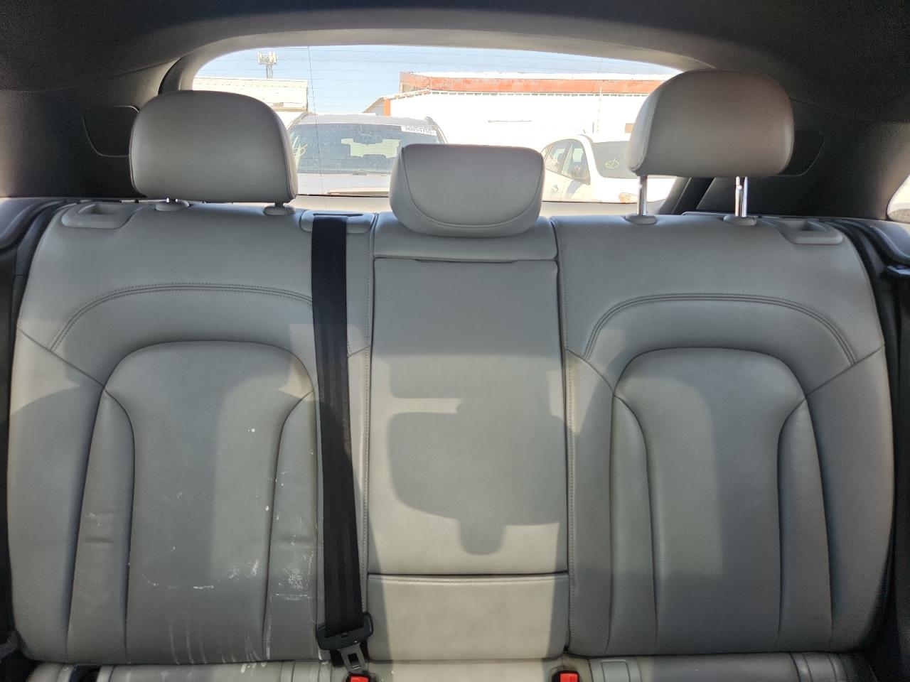 2016 AUDI Q3