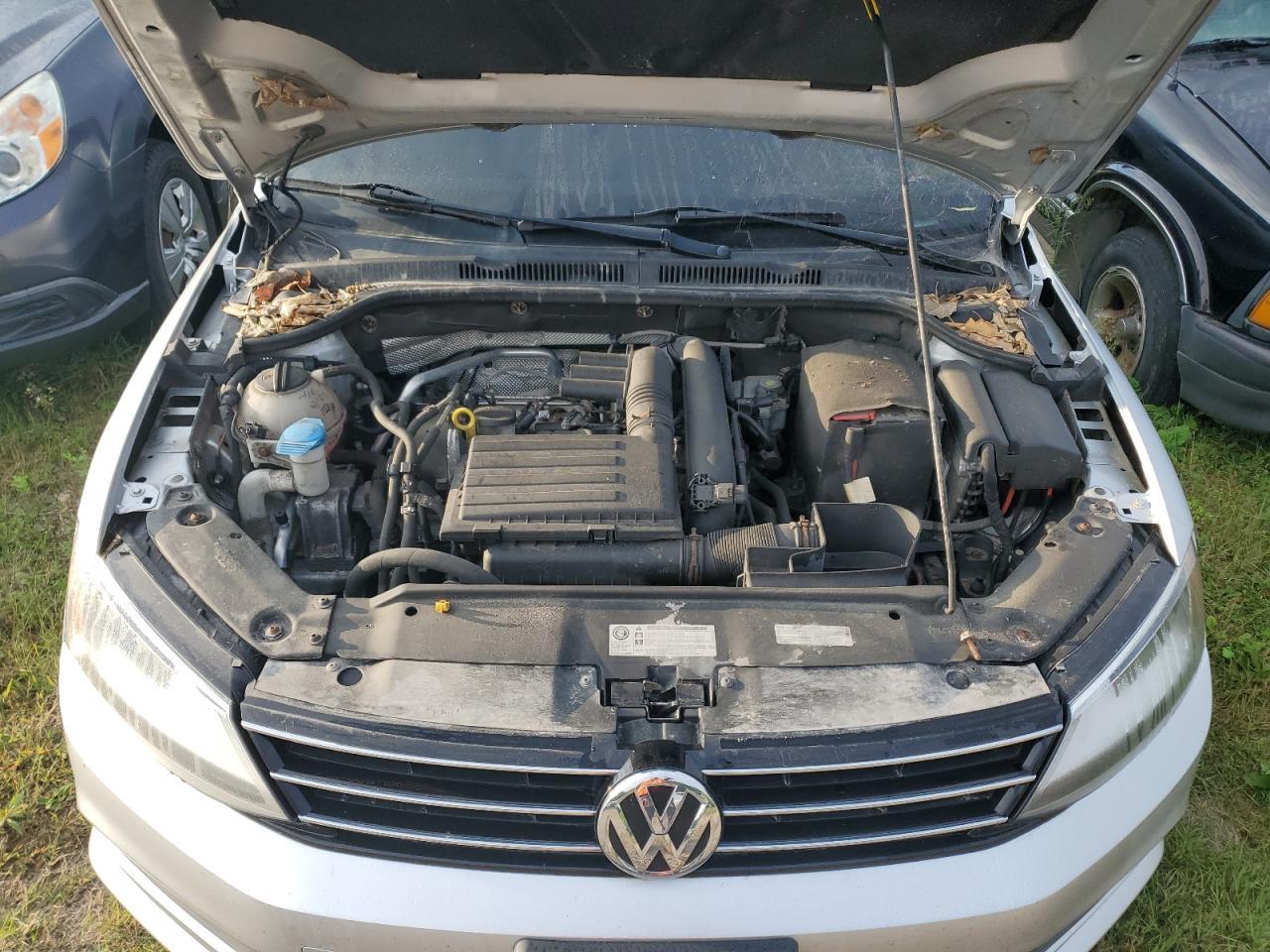 2016 VOLK JETTA