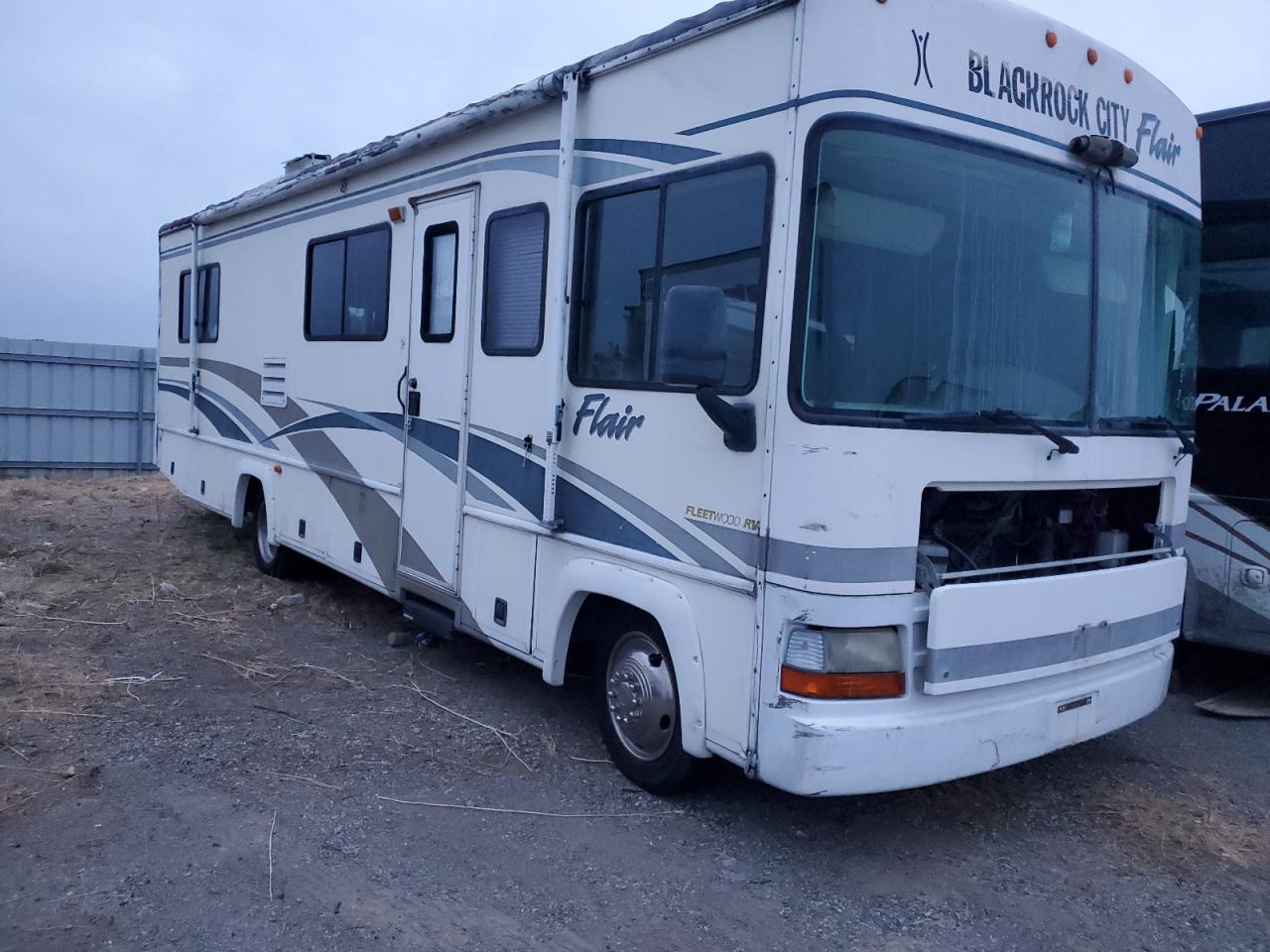 2000 WORKHORSE ALL OTHER