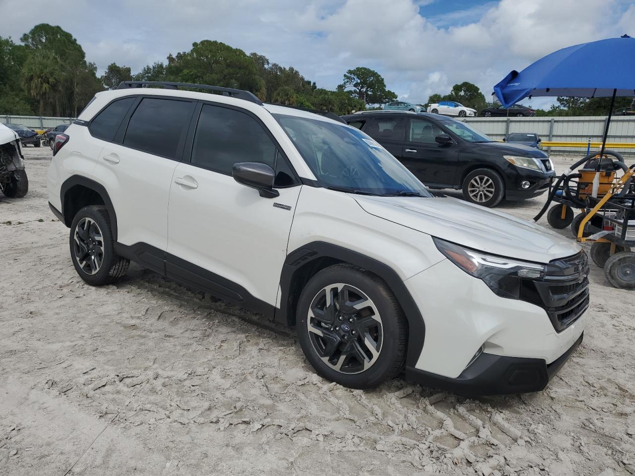 2025 SUBARU FORESTER