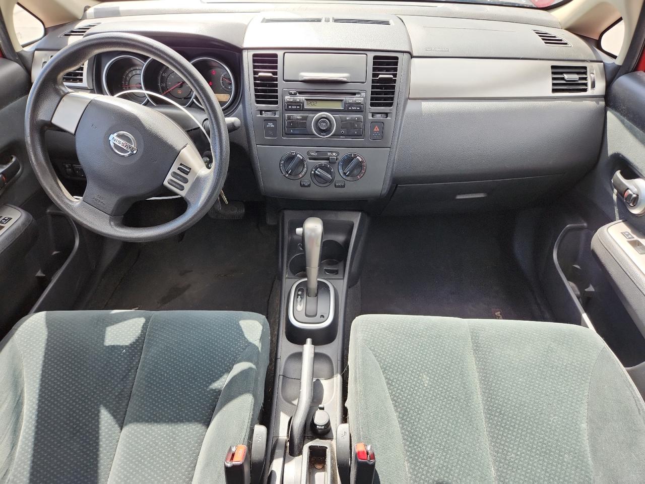 2010 NISSAN VERSA
