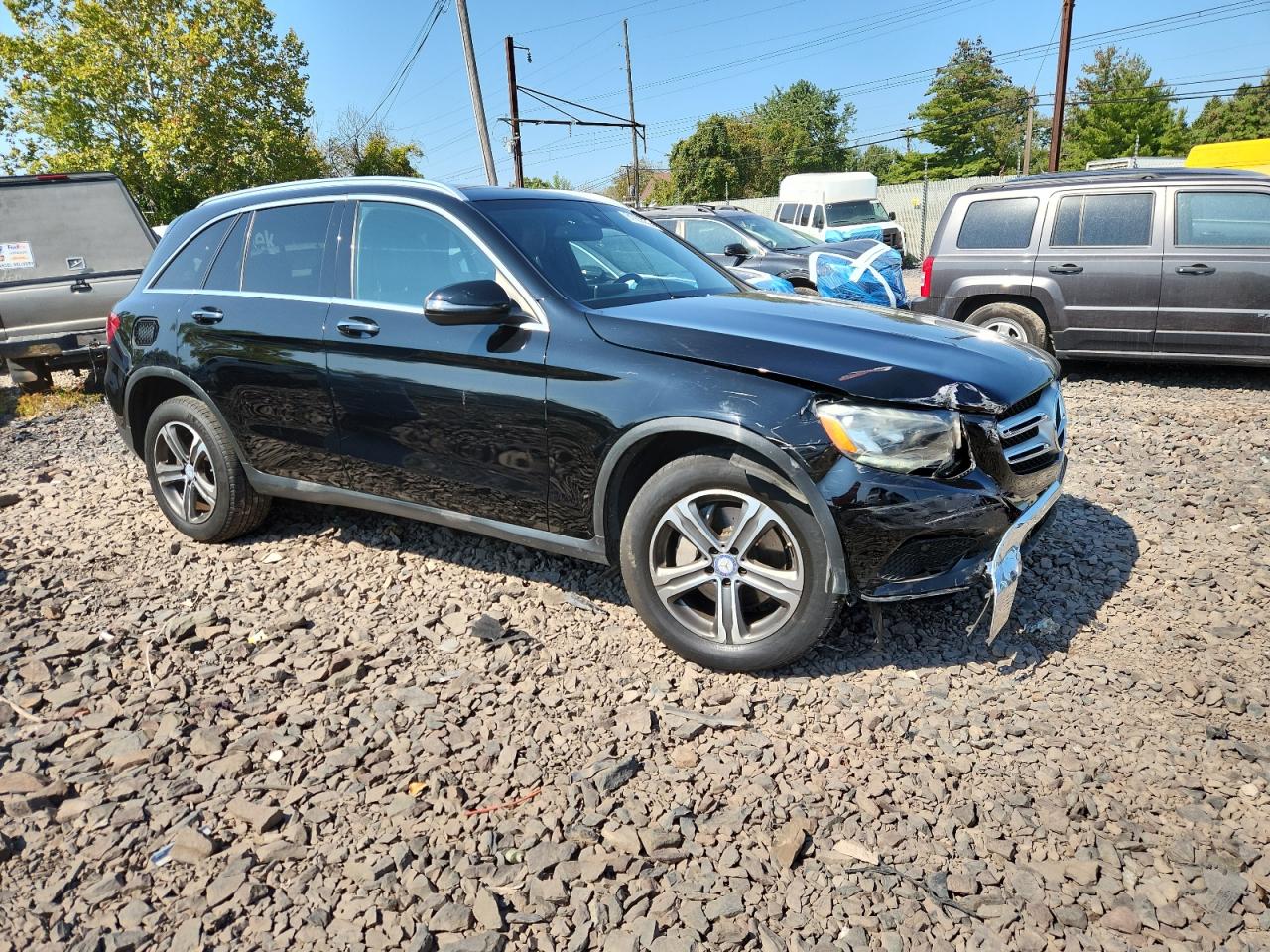 2017 MERCEDES-BENZ GLC-CLASS