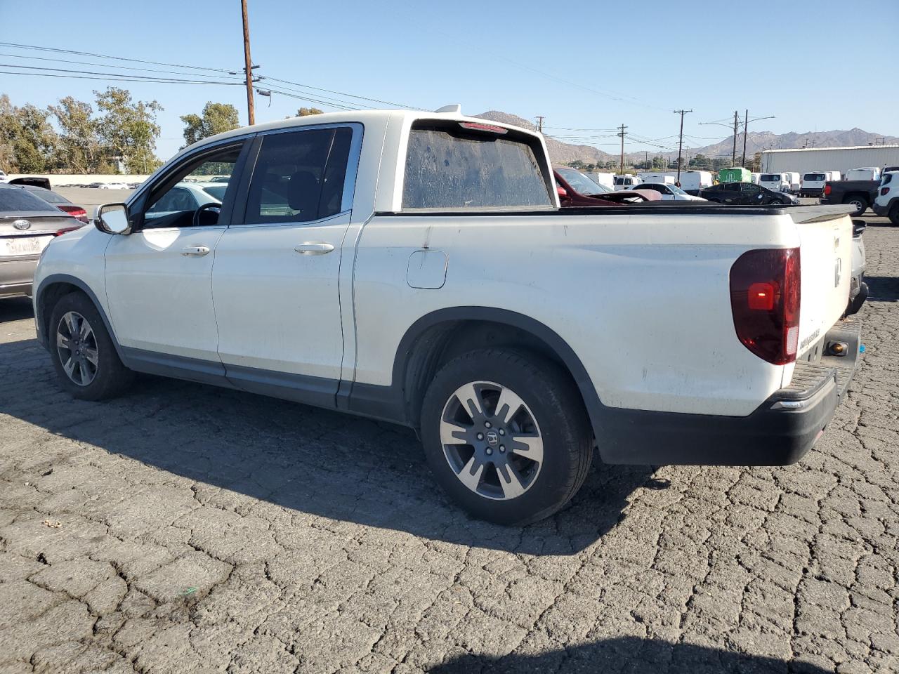 2017 HONDA RIDGELINE