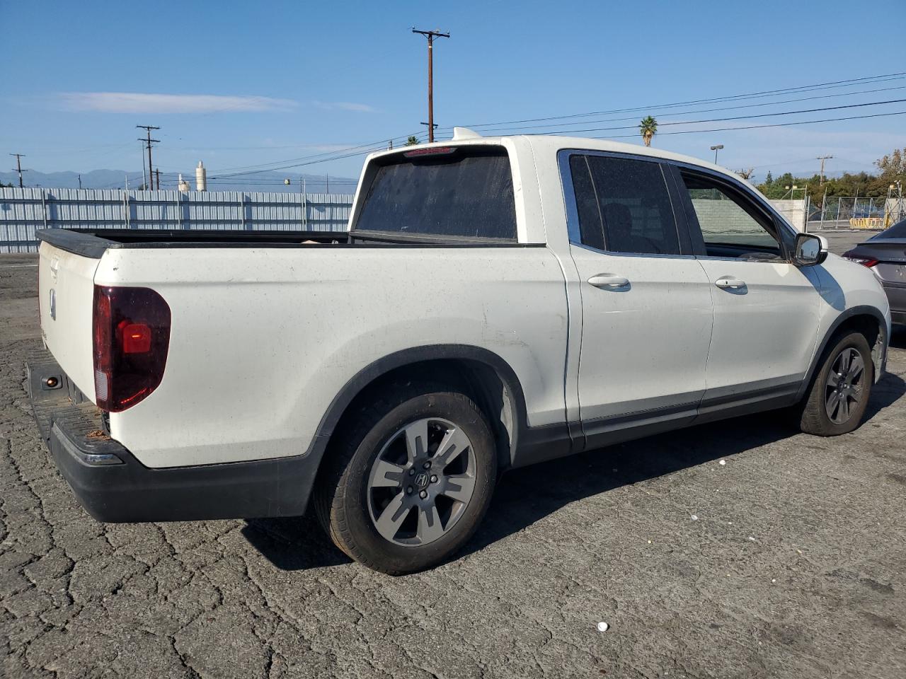 2017 HONDA RIDGELINE