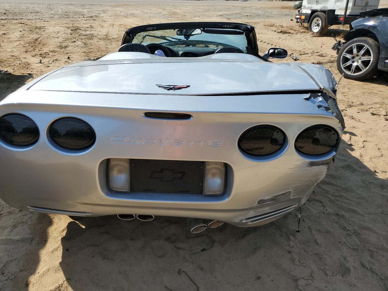 2001 CHEVROLET CORVETTE