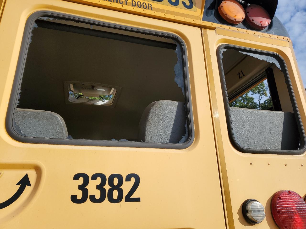2009 IC CE SERIES