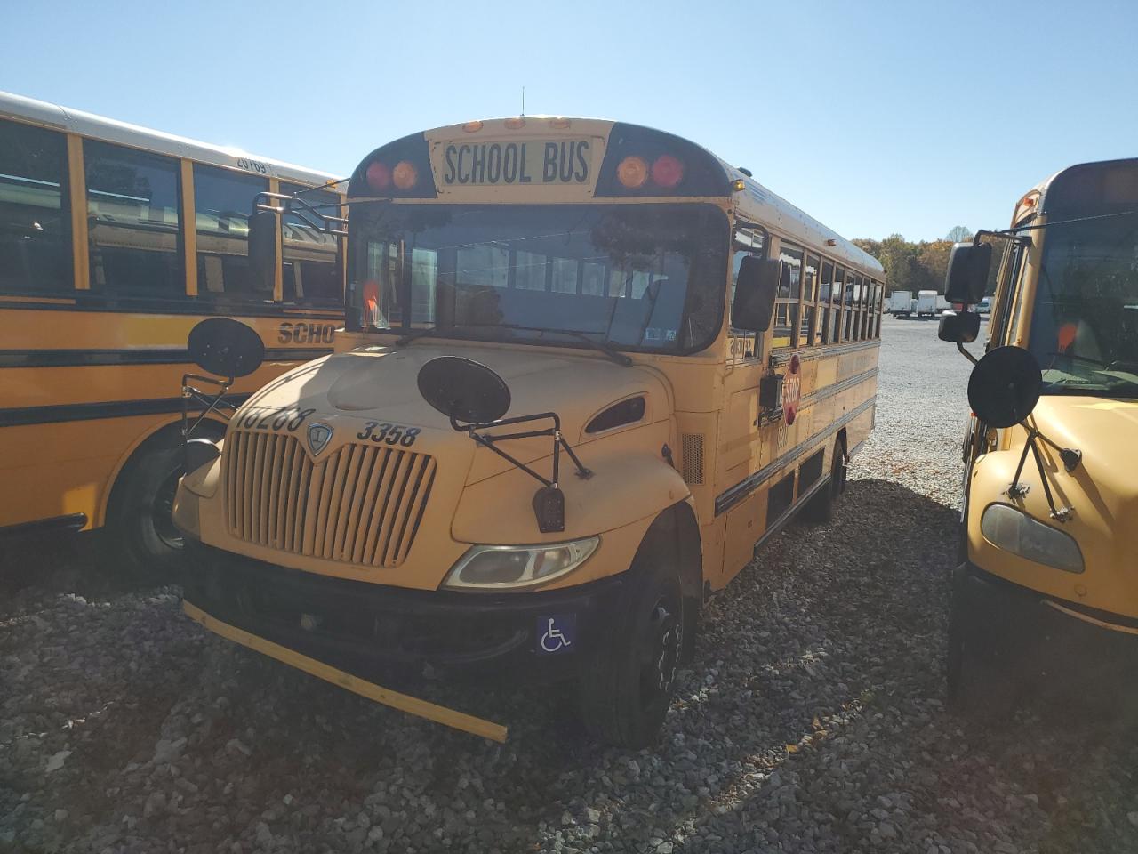 2011 INTERNATIONAL SCHOOLBUS