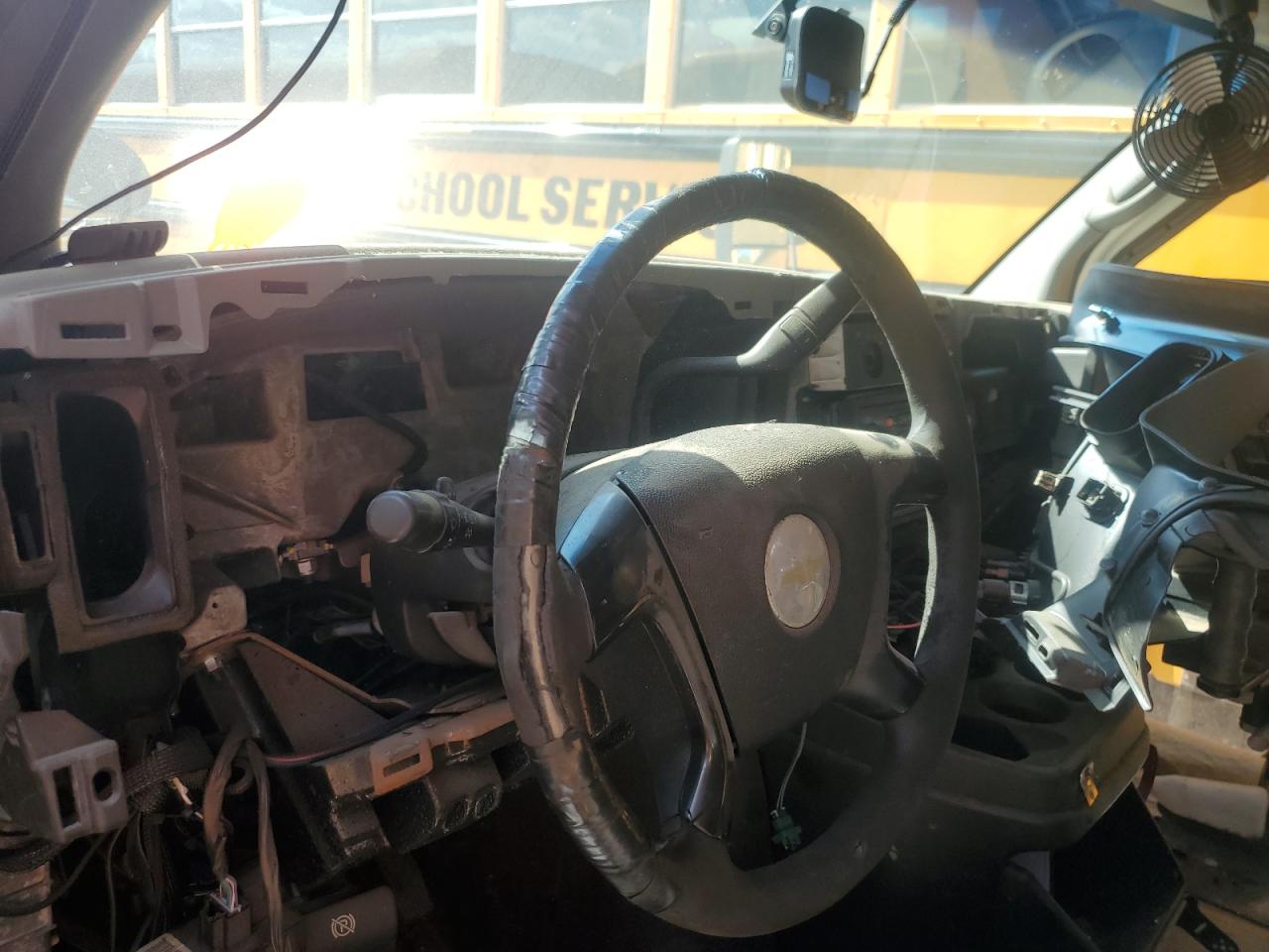 2011 CHEVROLET BANTAM G35
