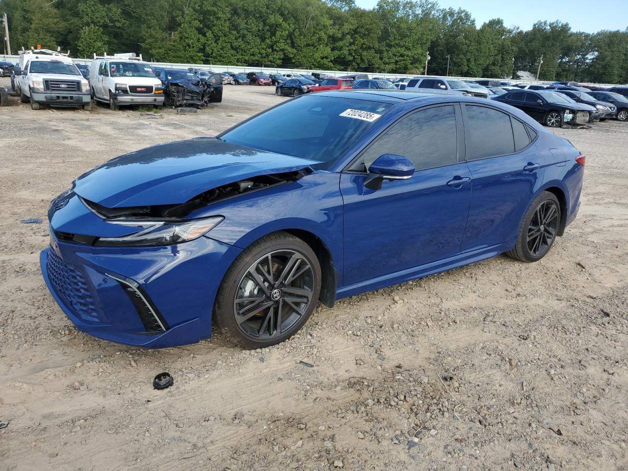 2025 TOYOTA CAMRY
