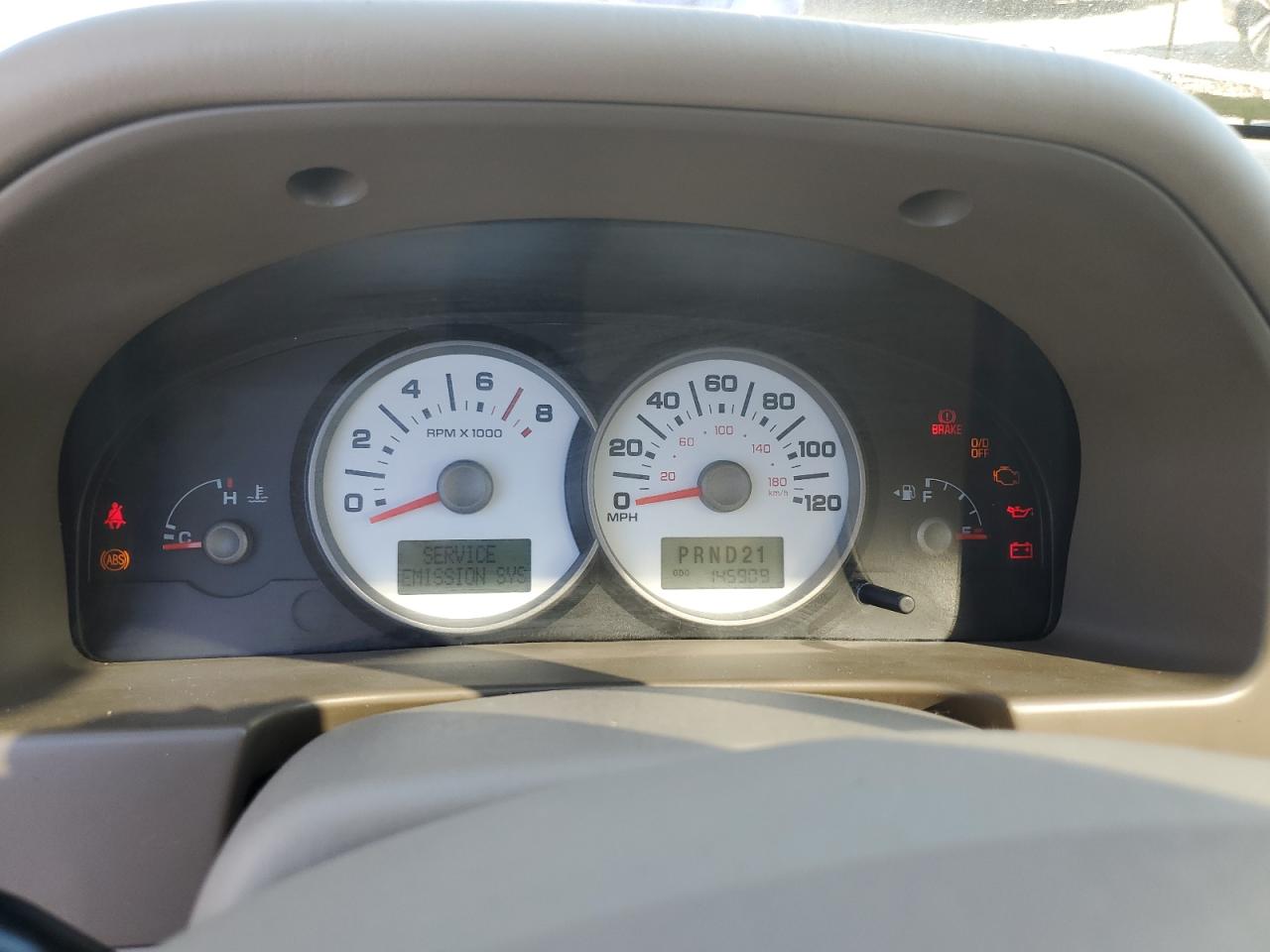 2005 FORD ESCAPE