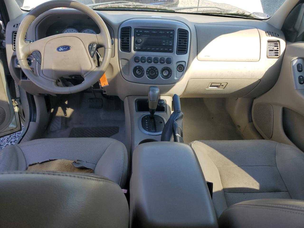 2005 FORD ESCAPE