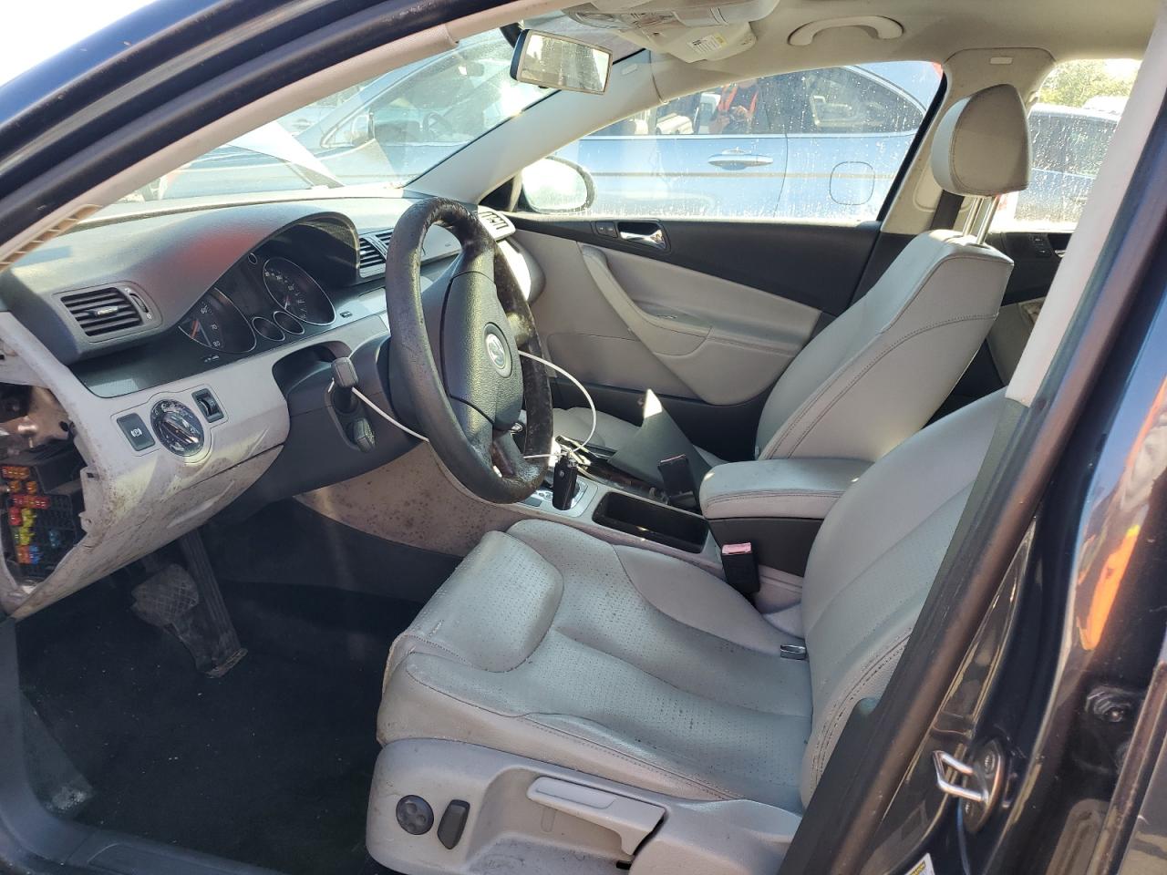2007 VOLKSWAGEN PASSAT