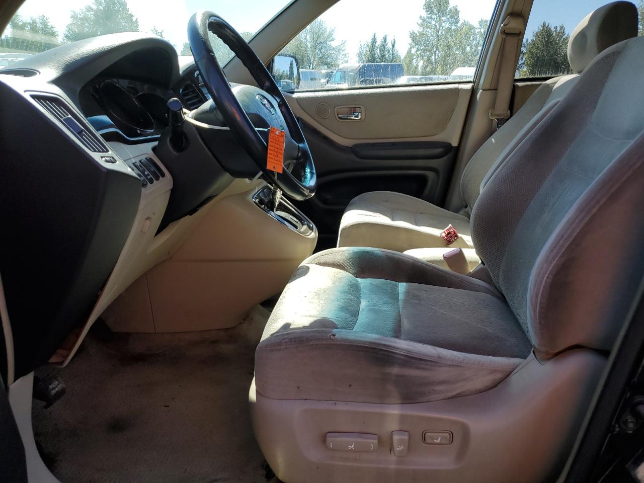 2001 TOYOTA HIGHLANDER