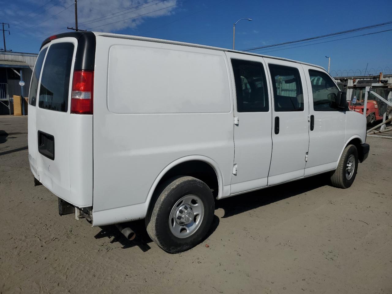 2015 CHEVROLET EXPRESS