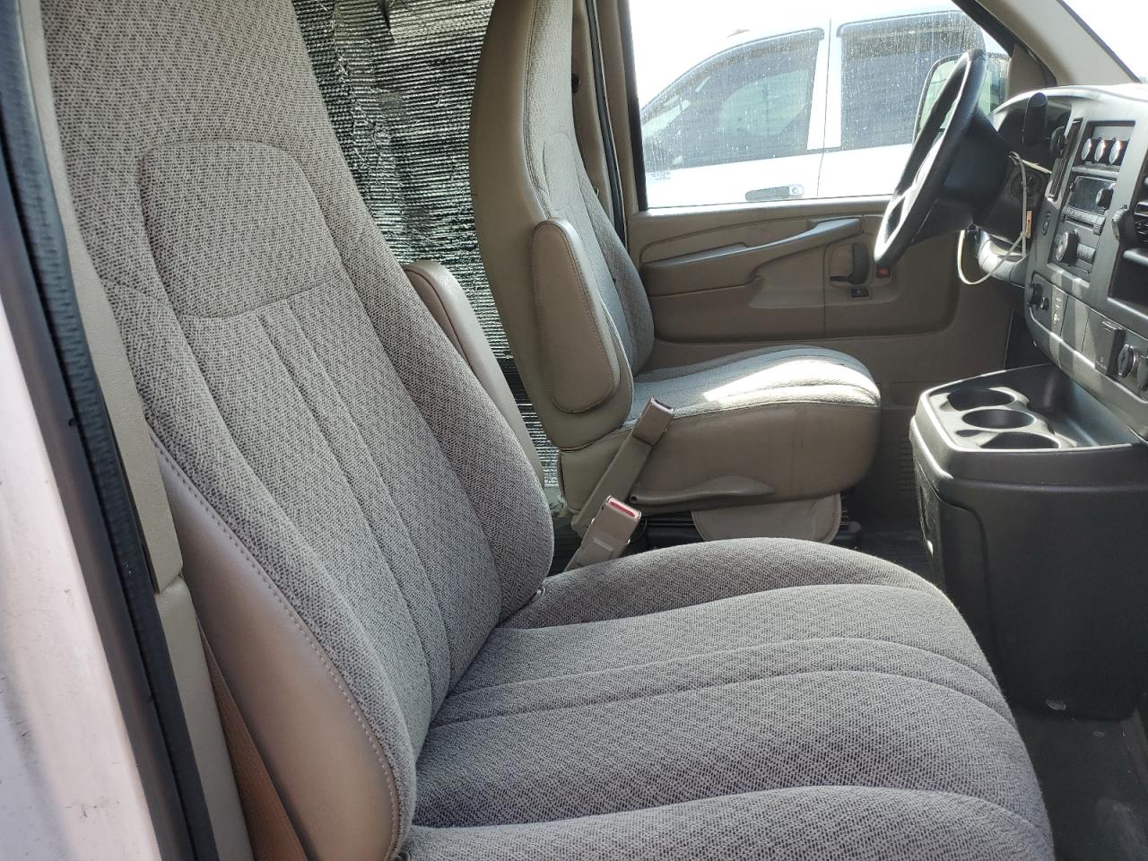 2015 CHEVROLET EXPRESS