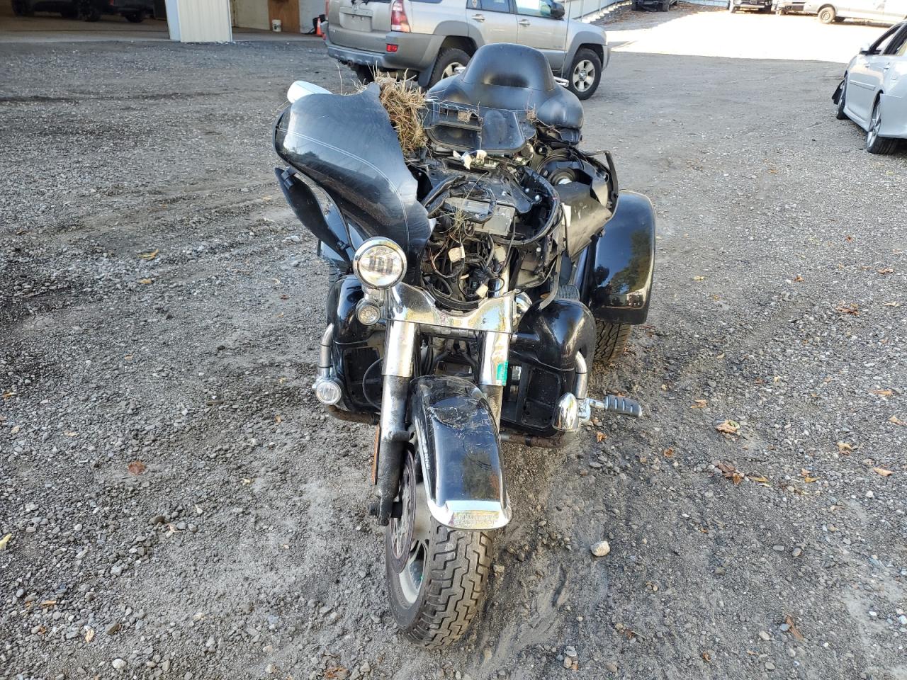 2020 HARLEY-DAVIDSON FL