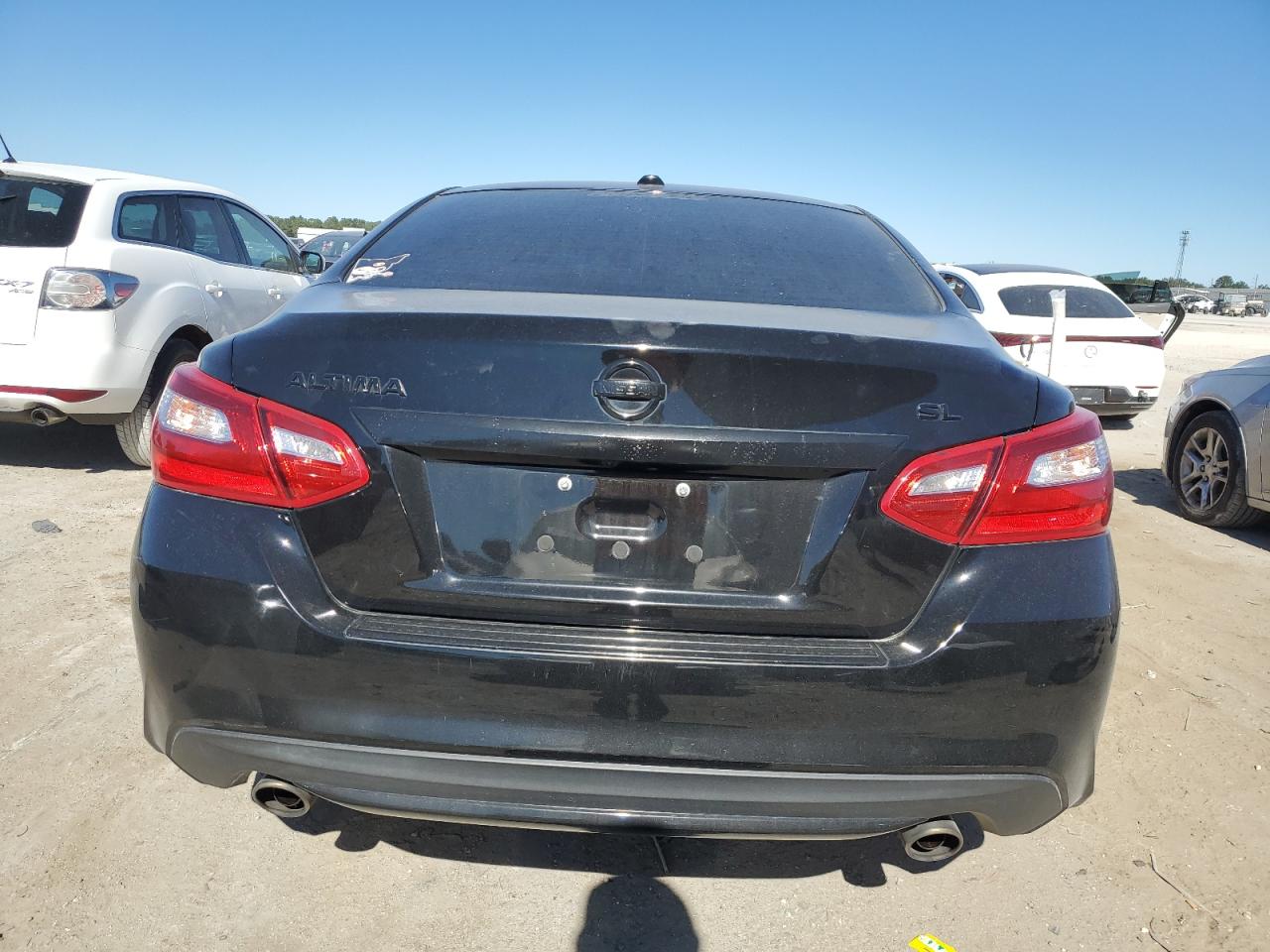2017 NISSAN ALTIMA