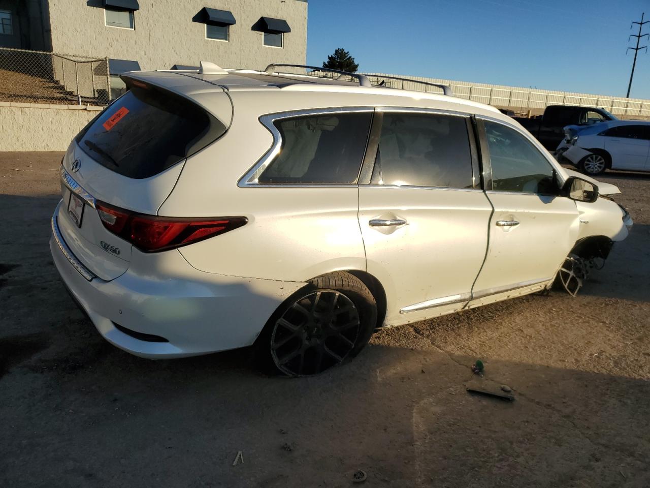 2016 INFINITI QX60