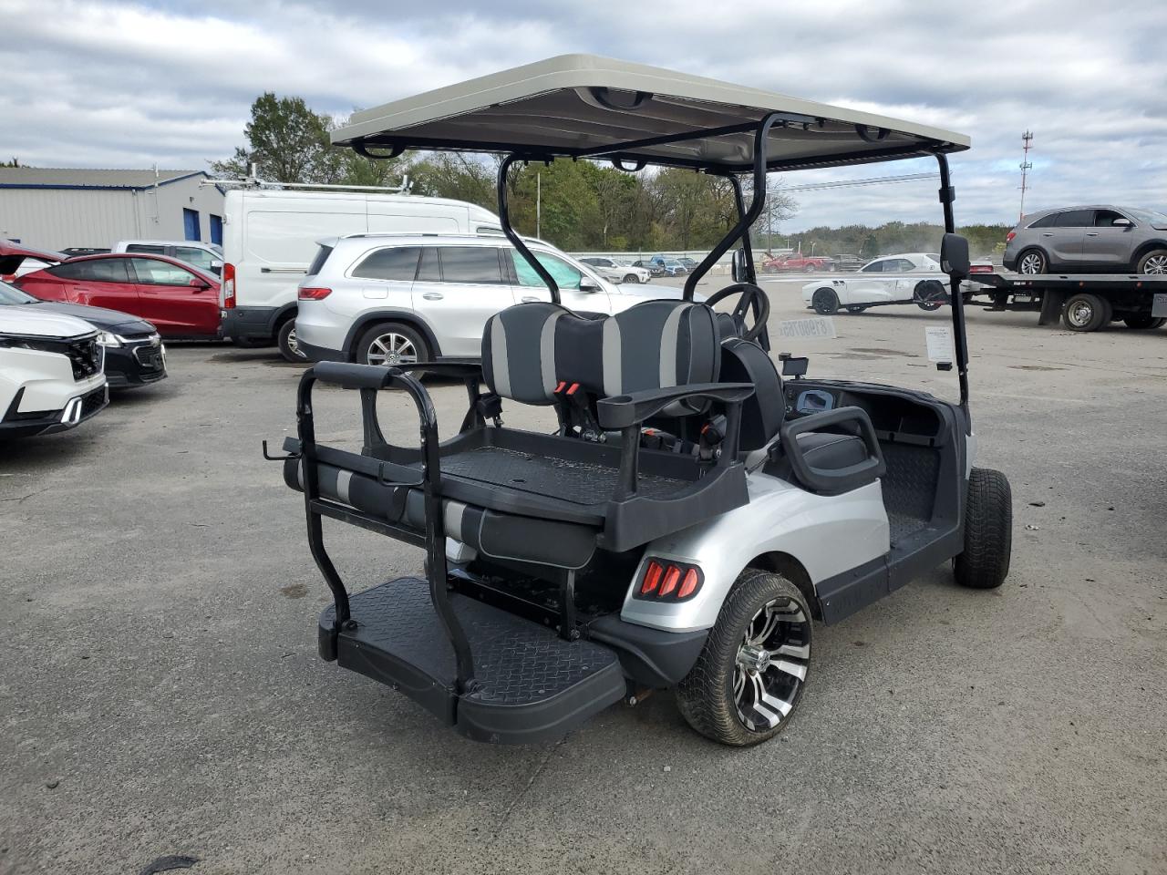 2021 OTHR GOLF CART